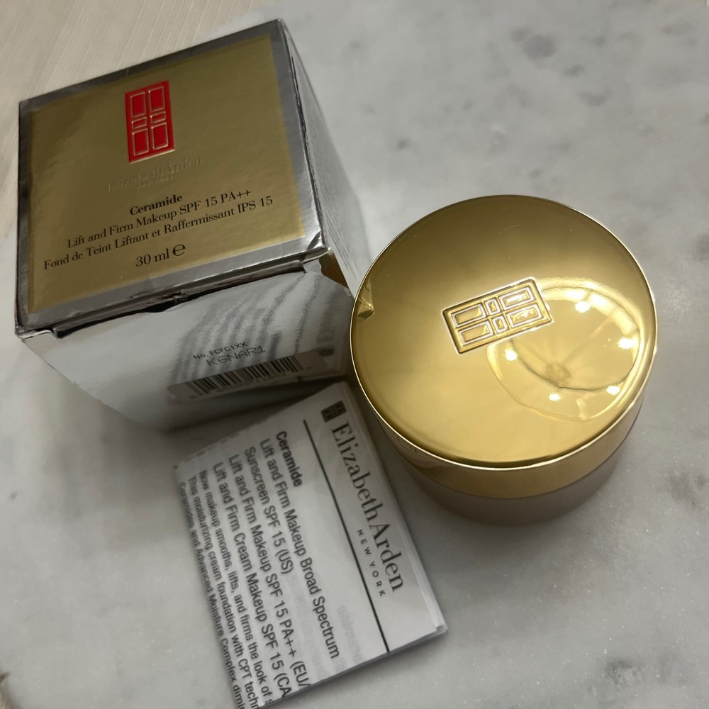 Elizabeth Arden Ceramide SPICE 16 Lift and Firm SPF Makeup Face Beauty New NIB